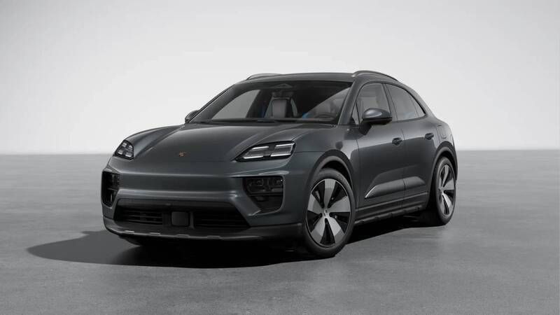 Volcano grey metallic Nowe 2024 Porsche Macan SUV | 386 000 zł - Obraz 1/4