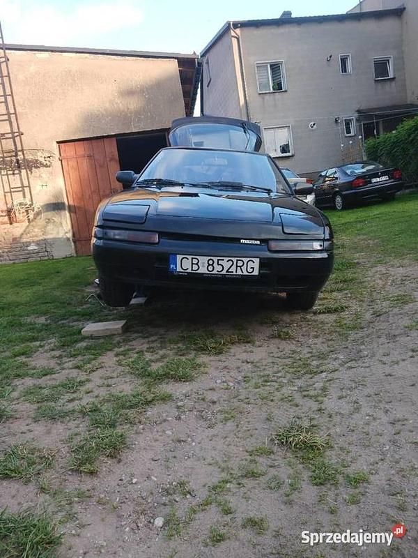 Używany Mazda 323F 1991
