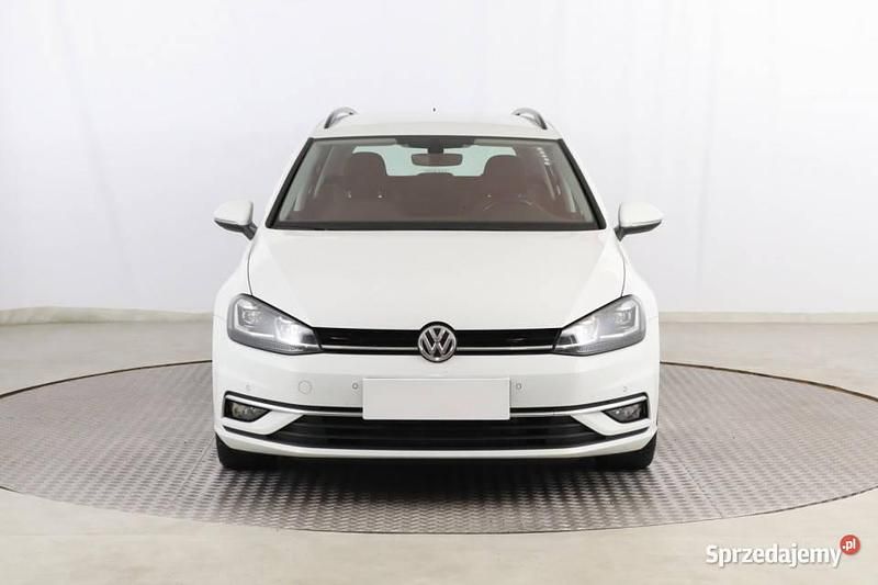 Biały Używany 2020 VW Golf VII Kombi | 48 999 zł (Dość drogi) - Obraz 1/4