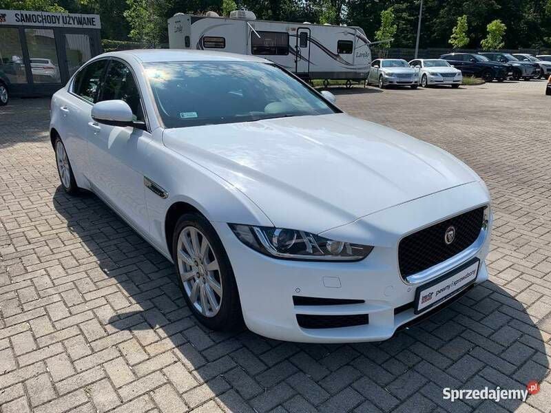 Używany 2016 Jaguar XE Sedan/Limuzyna | 59 900 zł (Uczciwa cena) - Obraz 1/4