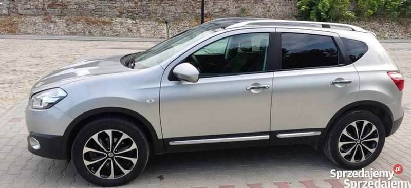 Srebrny Używany 2010 Nissan Qashqai SUV | 30 900 zł (Uczciwa cena) - Obraz 1/4
