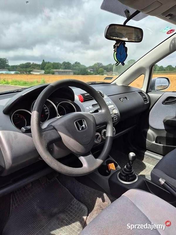 Używany 2008 Honda Jazz Hatchback | 7800 zł (Uczciwa cena) - Obraz 1/4