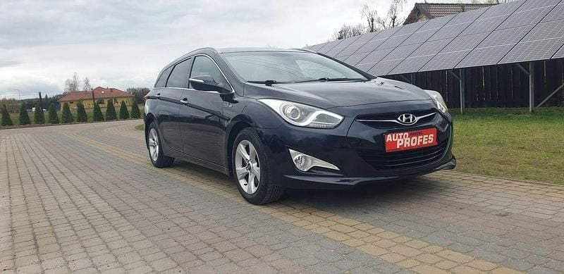 Niebieski Używany 2013 Hyundai i40 Kombi | 27 900 zł (Uczciwa cena) - Obraz 1/4