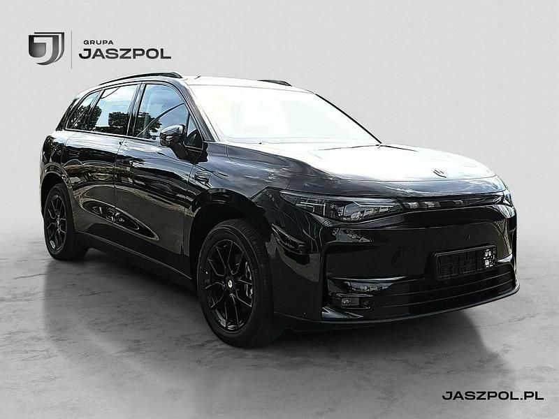 Używany Leapmotor C10 160 kW (218 KM) 2024 Czarny (metalik) SUV