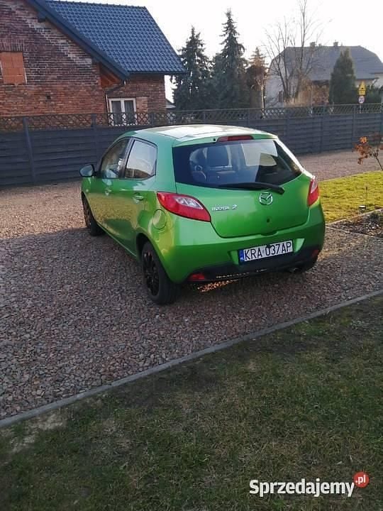 Używany Mazda 2 2007 Zielony Hatchback