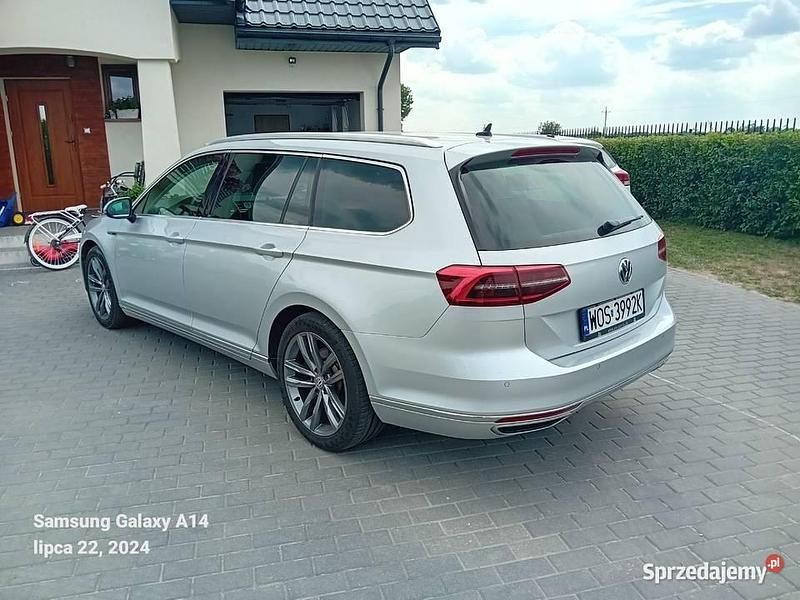 Używany VW Passat 2017 Srebrny Kombi