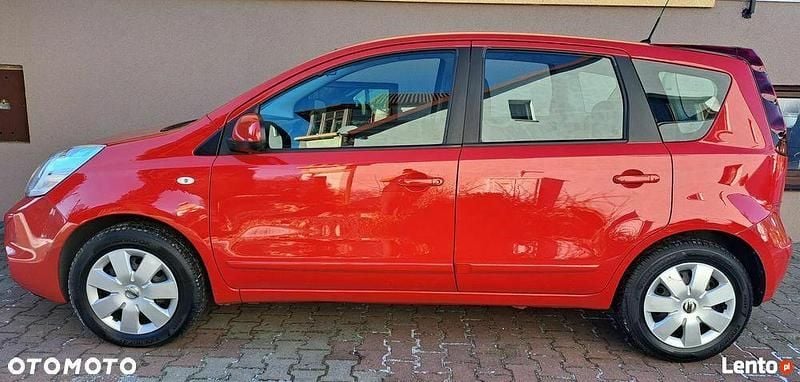 Używany Nissan Note Acenta 88 KM (64 kW) 2009 Czerwony Minivan