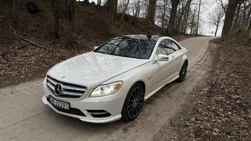 Używany Mercedes CL55 AMG AMG 436 KM (320 kW) 2012 Biały Coupe