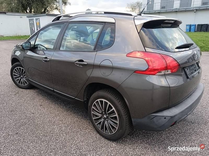 Używany Peugeot 2008 120 KM (88 kW) 2014 Brązowy SUV