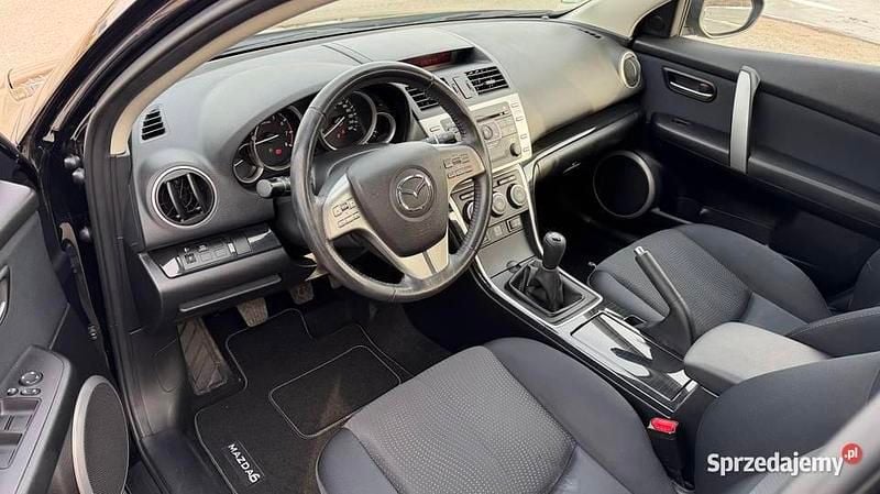 Używany Mazda 6 2010 Czarny Kombi