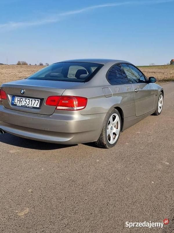 Używany BMW 320 2007 Złoty Coupe