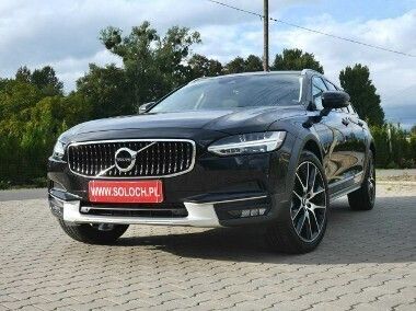 Czarny Używany 2020 Volvo V90 CC Kombi | 182 900 zł - Obraz 1/4