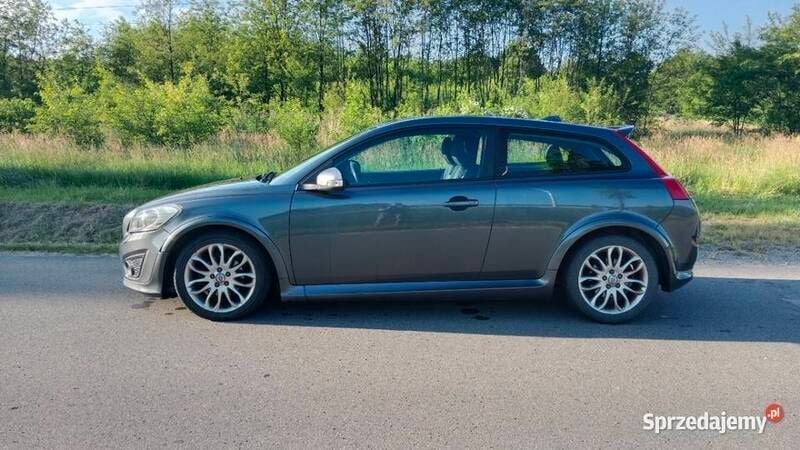 Szary Używany 2011 Volvo C30 R-Design Hatchback | 21 800 zł (Dobra cena) - Obraz 1/4