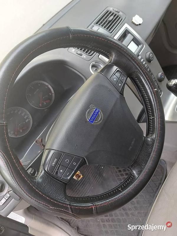 Używany 2004 Volvo V50 Summum Kombi | 8700 zł (Drogi) - Obraz 1/4
