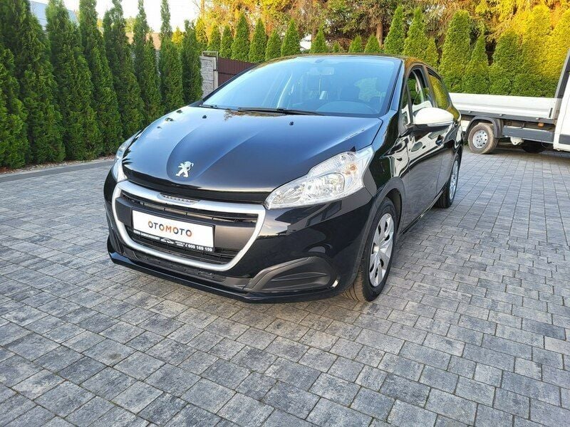 Używany Peugeot 208 68 KM (50 kW) 2019 Czarny Hatchback