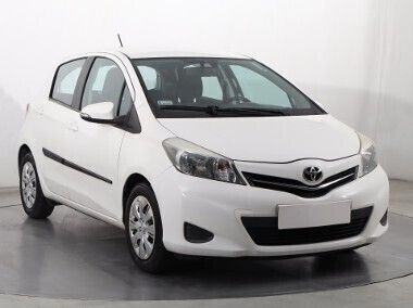 Biały Używany 2012 Toyota Yaris Hatchback | 25 999 zł (Uczciwa cena) - Obraz 1/4