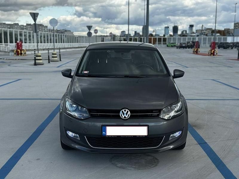 Szary Używany 2013 VW Polo Highline Hatchback | 25 500 zł (Dobra cena) - Obraz 1/4