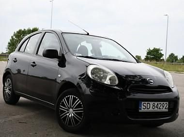 Czarny Używany 2011 Nissan Micra Hatchback | 12 000 zł (Uczciwa cena) - Obraz 1/4