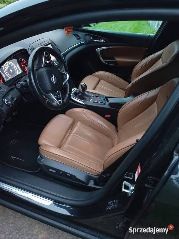 Używany Opel Insignia OPC 2015 Czarny Sedan/Limuzyna