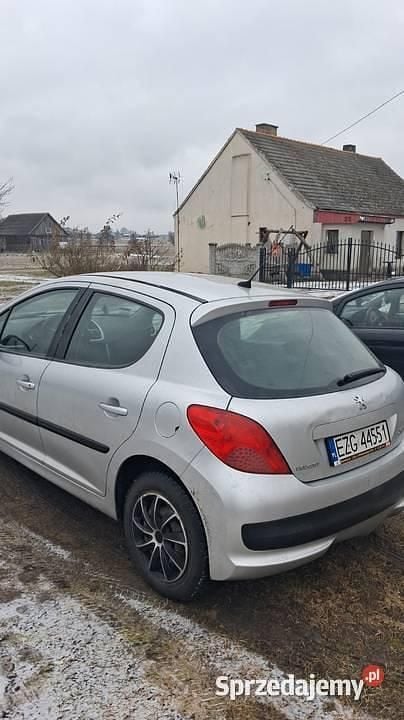 Używany Peugeot 207 2008 Srebrny Hatchback