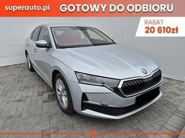 Srebrny Nowe 2025 Skoda Octavia Selection Sedan/Limuzyna | 150 640 zł (Dobra cena) - Obraz 1/4