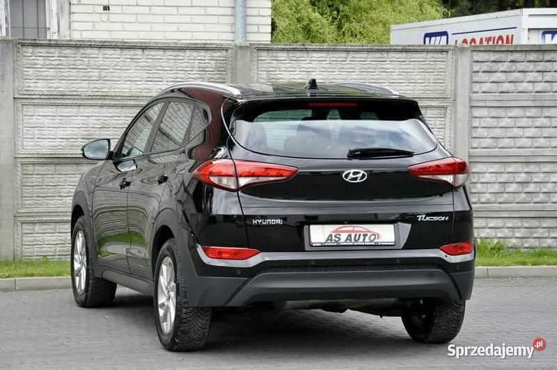 Używany Hyundai Tucson Premium 116 KM (85 kW) 2016 Czarny SUV