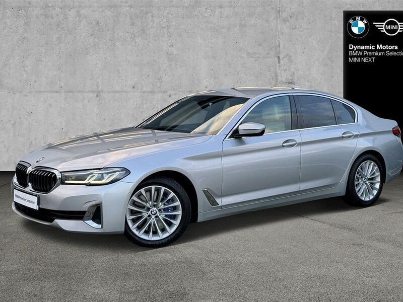 Glacier silver metallic metalizowany Używany 2020 BMW 540 Luxury Line Sedan/Limuzyna | 194 900 zł (Dość drogi) - Obraz 1/3