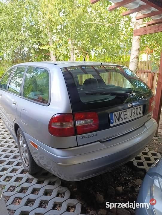 Używany 2004 Volvo V40 Kombi | 1900 zł - Obraz 1/4