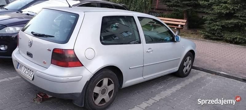 Używany VW Golf IV Comfortline 116 KM (85 kW) 2000 Srebrny Hatchback