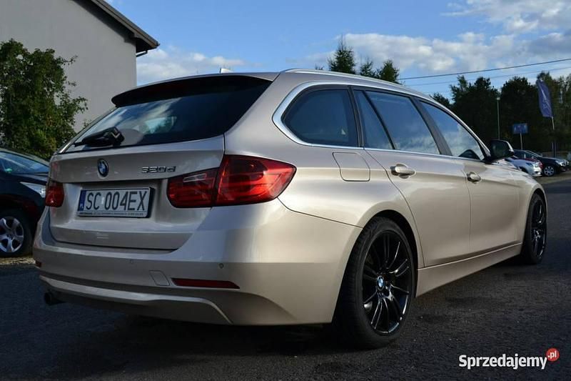 Używany BMW 320 163 KM (119 kW) 2013 Beżowy Kombi