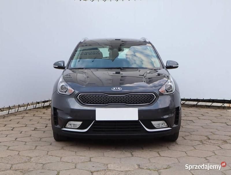 Szary Używany 2019 Kia Niro SUV | 79 999 zł (Uczciwa cena) - Obraz 1/4