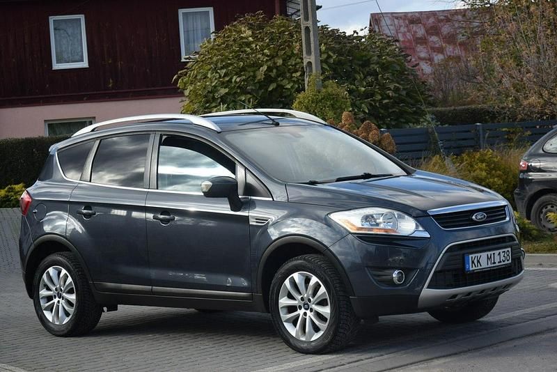 Szary Używany 2010 Ford Kuga SUV | 29 900 zł (Uczciwa cena) - Obraz 1/4