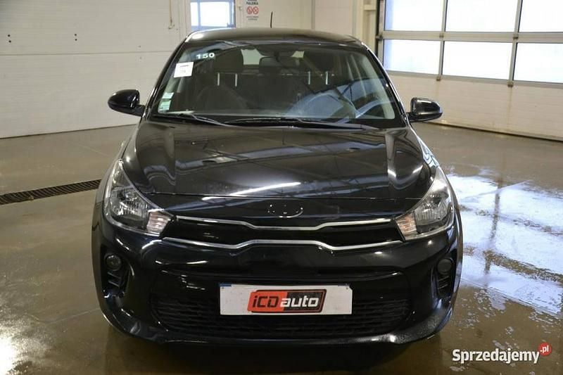 Używany Kia Rio 84 KM (61 kW) 2017 Czarny Hatchback