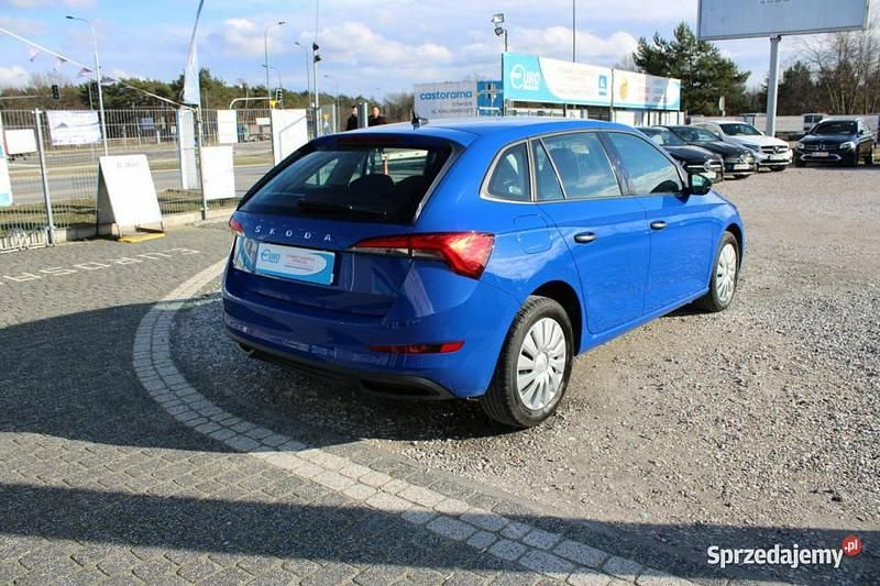 Używany Skoda Scala Active 2021 Niebieski Hatchback