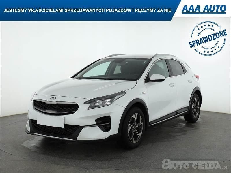 Używany Kia XCeed 160 KM (117 kW) 2021 Biały SUV