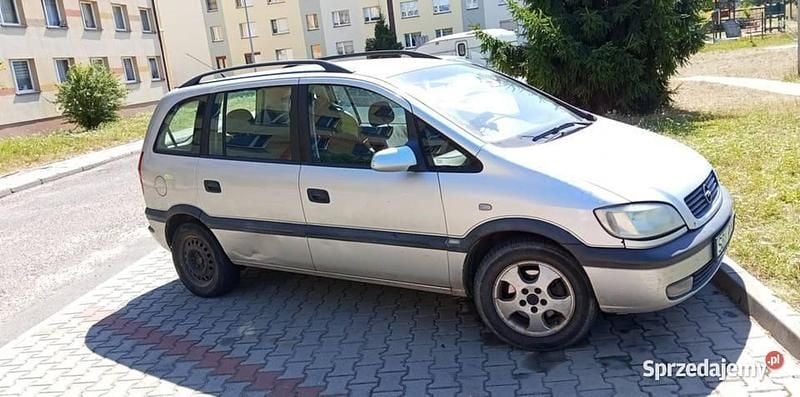 Używany 2001 Opel Zafira Minivan | 2450 zł - Obraz 1/4