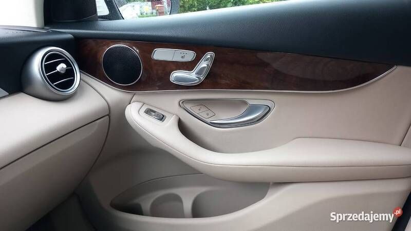 Używany Mercedes GLC300 2018