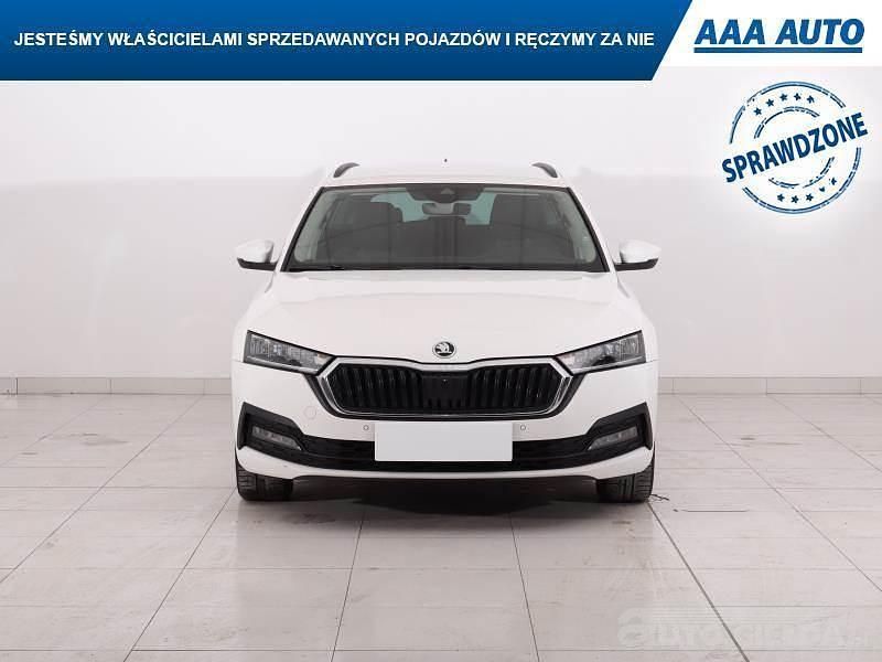 Używany Skoda Octavia 2022 Biały