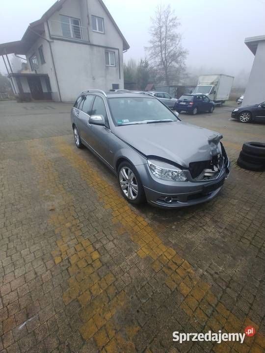 Szary Używany 2008 Mercedes C200 Sedan/Limuzyna | 16 000 zł - Obraz 1/4