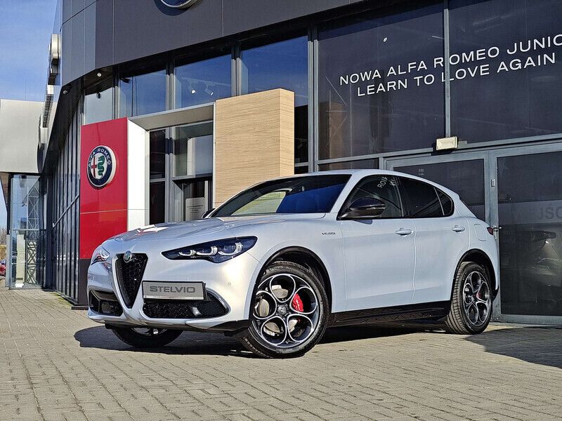 Lakier metalizowany biały moonlight grey Nowe 2025 Alfa Romeo Stelvio Veloce SUV | 241 860 zł - Obraz 1/4