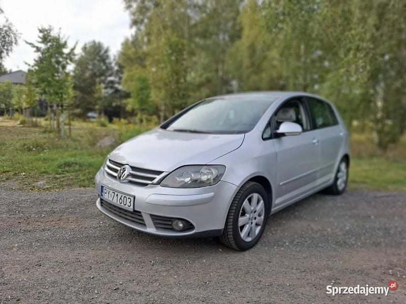 Srebrny Używany 2007 VW Golf Plus Cross Minivan | 11 650 zł (Uczciwa cena) - Obraz 1/4