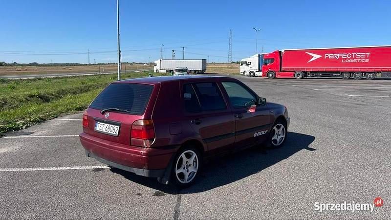 Czerwony Używany 1996 VW Golf III Hatchback | 2150 zł - Obraz 1/4