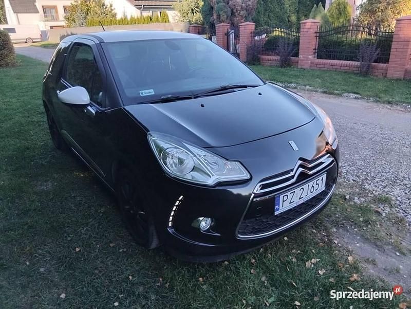 Czarny Używany 2011 Citroën DS3 Coupe | 18 500 zł (Dość drogi) - Obraz 1/4