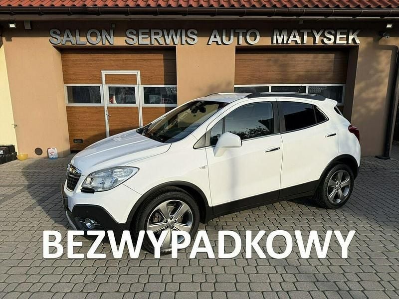 Biały Używany 2013 Opel Mokka SUV | 39 900 zł (Uczciwa cena) - Obraz 1/4
