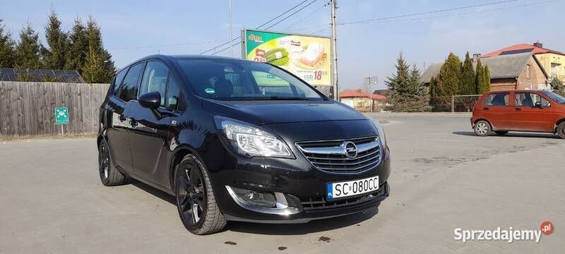Używany Opel Meriva Cosmo 2014 Czarny Minivan