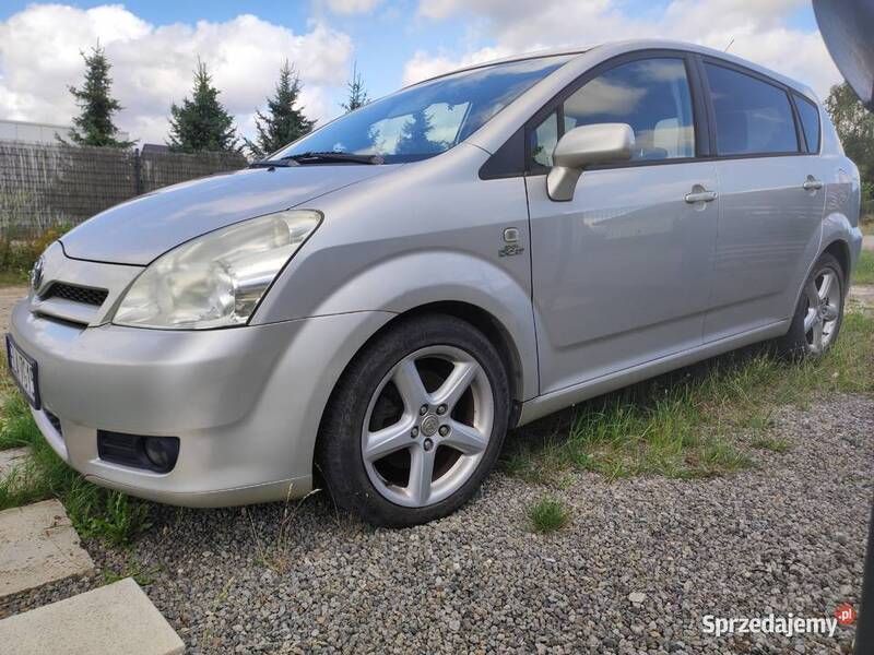 Używany 2006 Toyota Corolla Verso Minivan | 17 500 zł - Obraz 1/4
