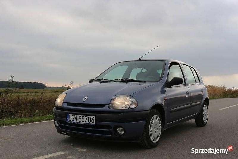 Używany 1999 Renault Clio II | 4000 zł (Dość drogi) - Obraz 1/4