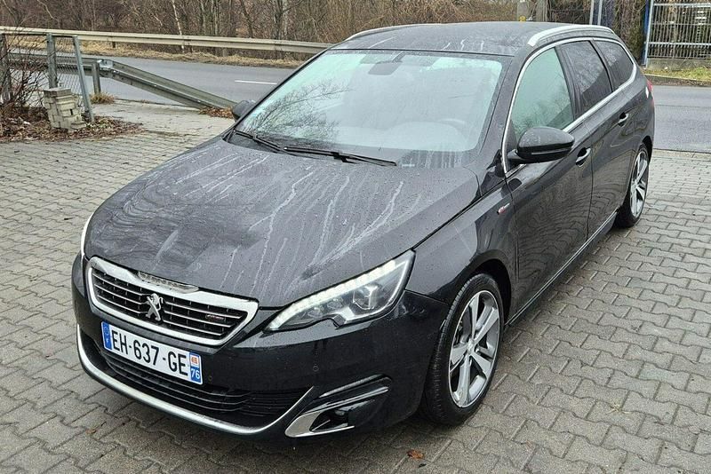 Czarny Używany 2016 Peugeot 308 GT-line Hatchback | 25 999 zł - Obraz 1/4