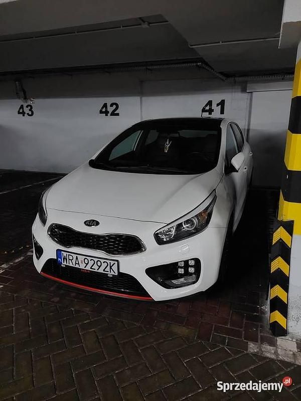 Używany 2014 Kia Ceed GT | 45 900 zł - Obraz 1/4