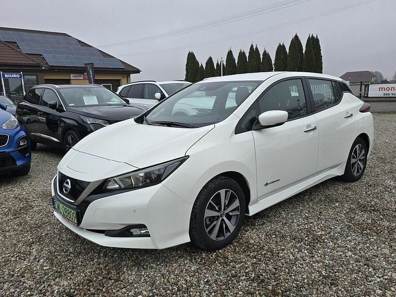 Biały Używany 2018 Nissan Leaf Hatchback | 59 900 zł (Dość drogi) - Obraz 1/4
